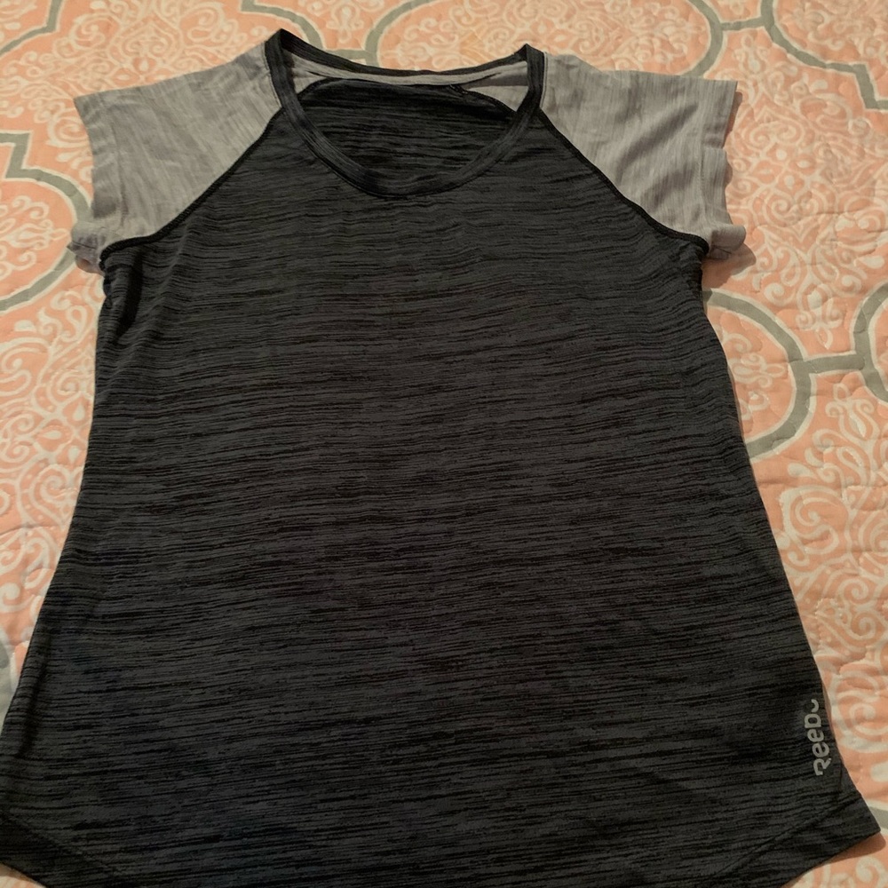 Athletic top